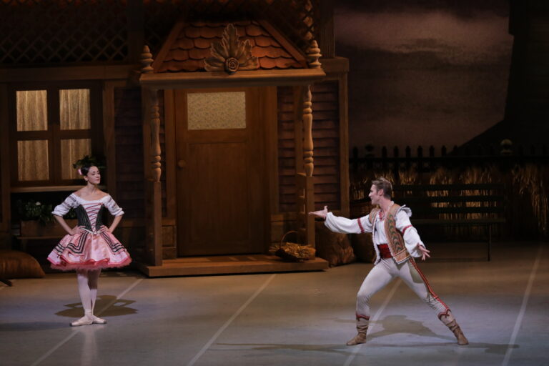 Coppelia Nicoletta Manni e Timofej Andrijashenko.ph Brescia e Amisano ©Teatro alla Scala (2)